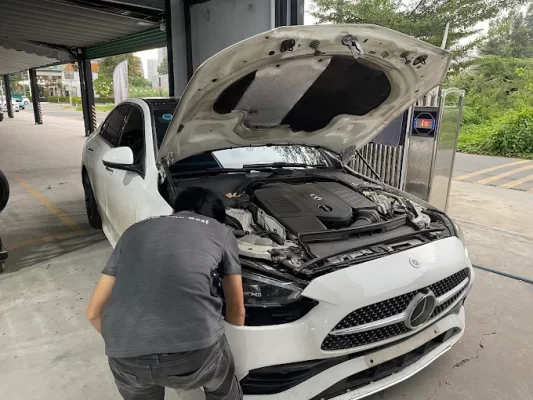 Sửa chữa xe ô tô Quận 2 tại Prestige Automobile